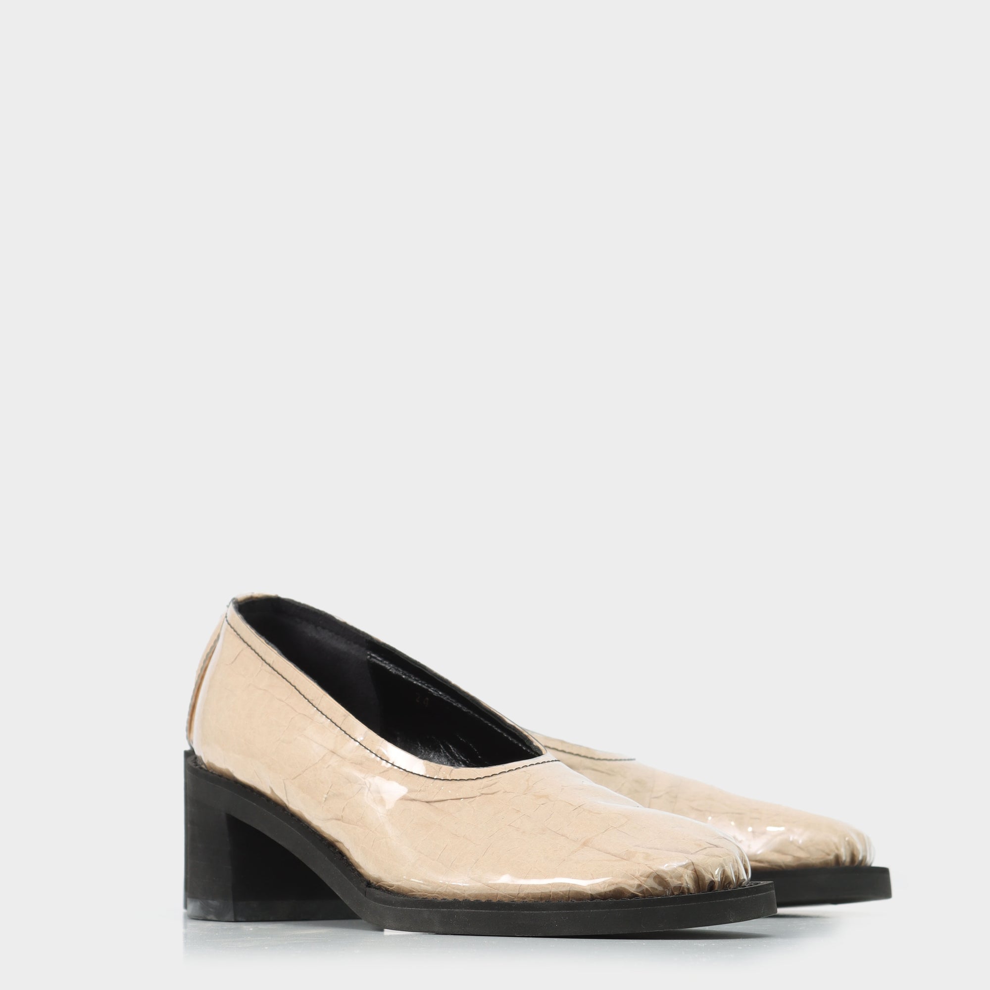 Comme des Garçons Paper Court Heels 