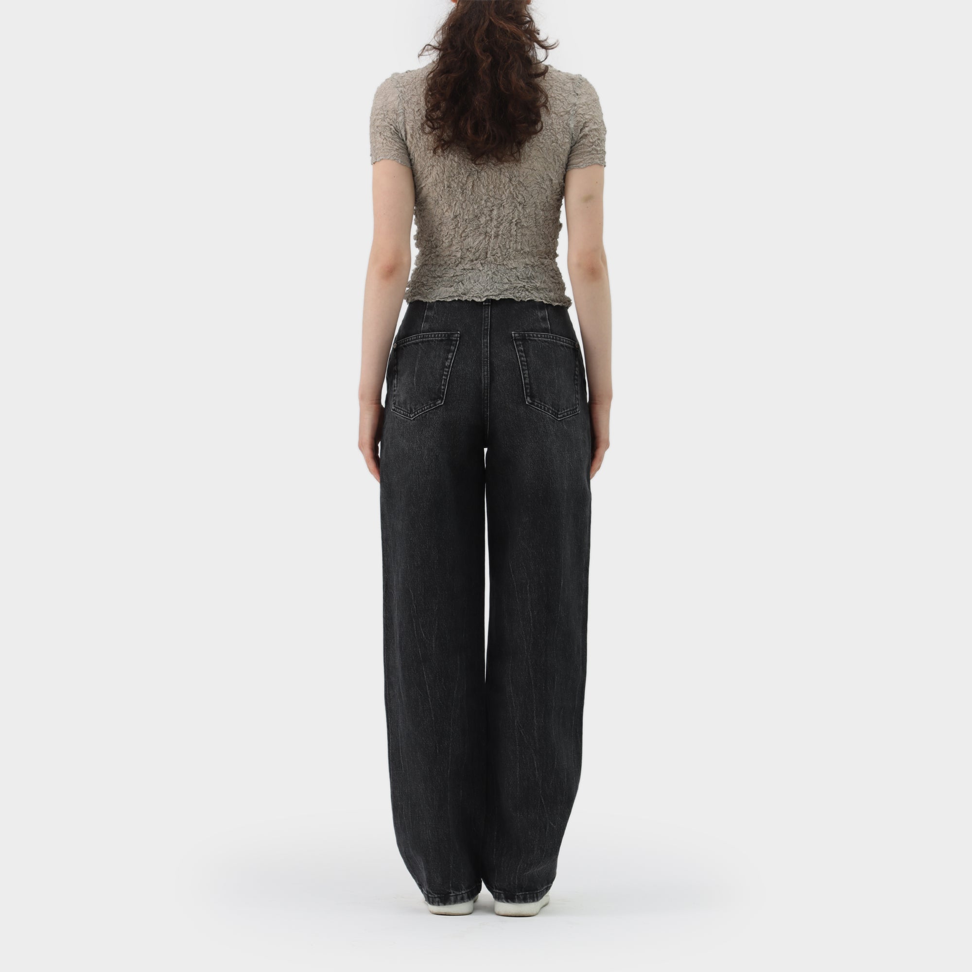 Issey Miyake White Label Floral Embroidered Scrunch Pleat Top