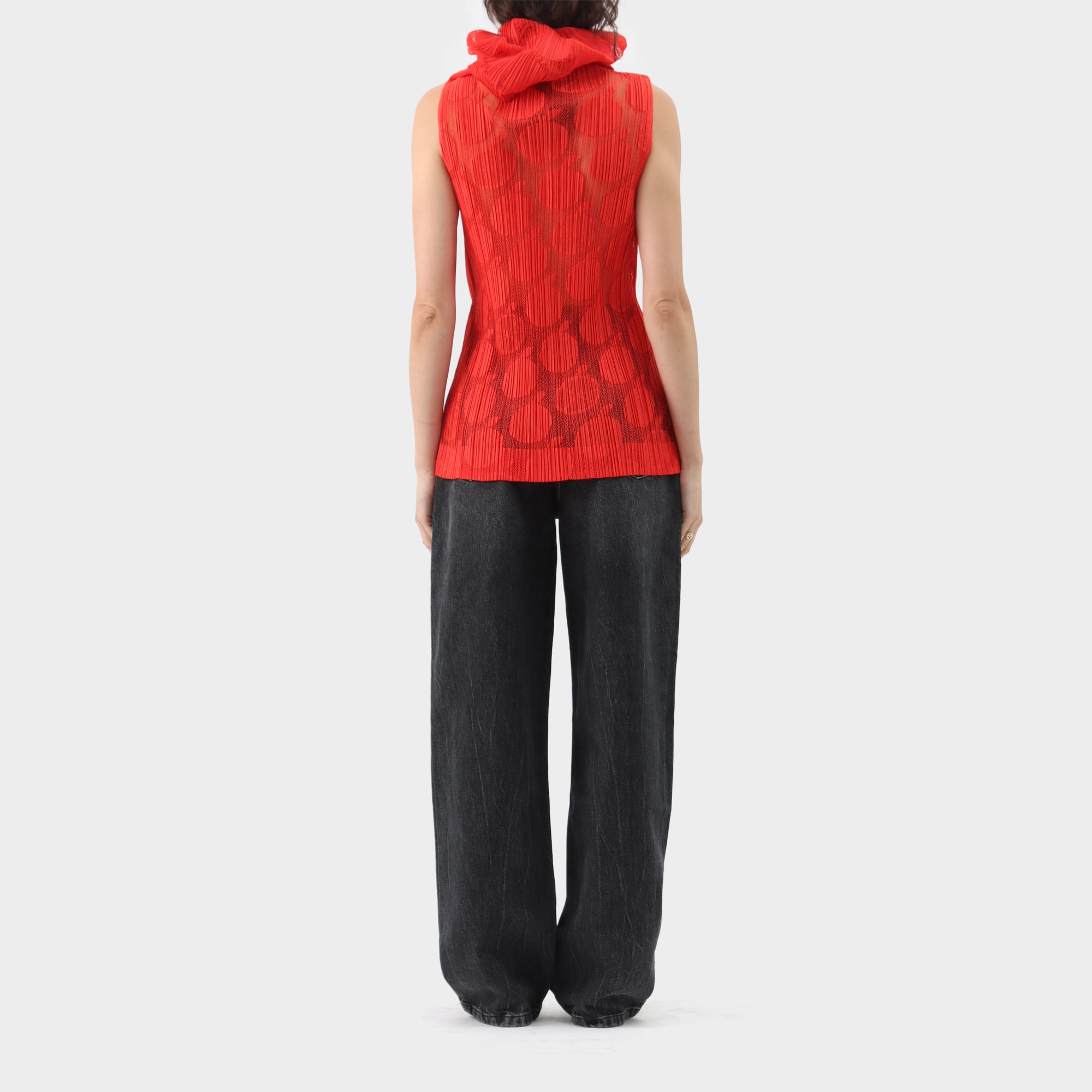 Pleats please High Collared Circle Net Pleated Top
