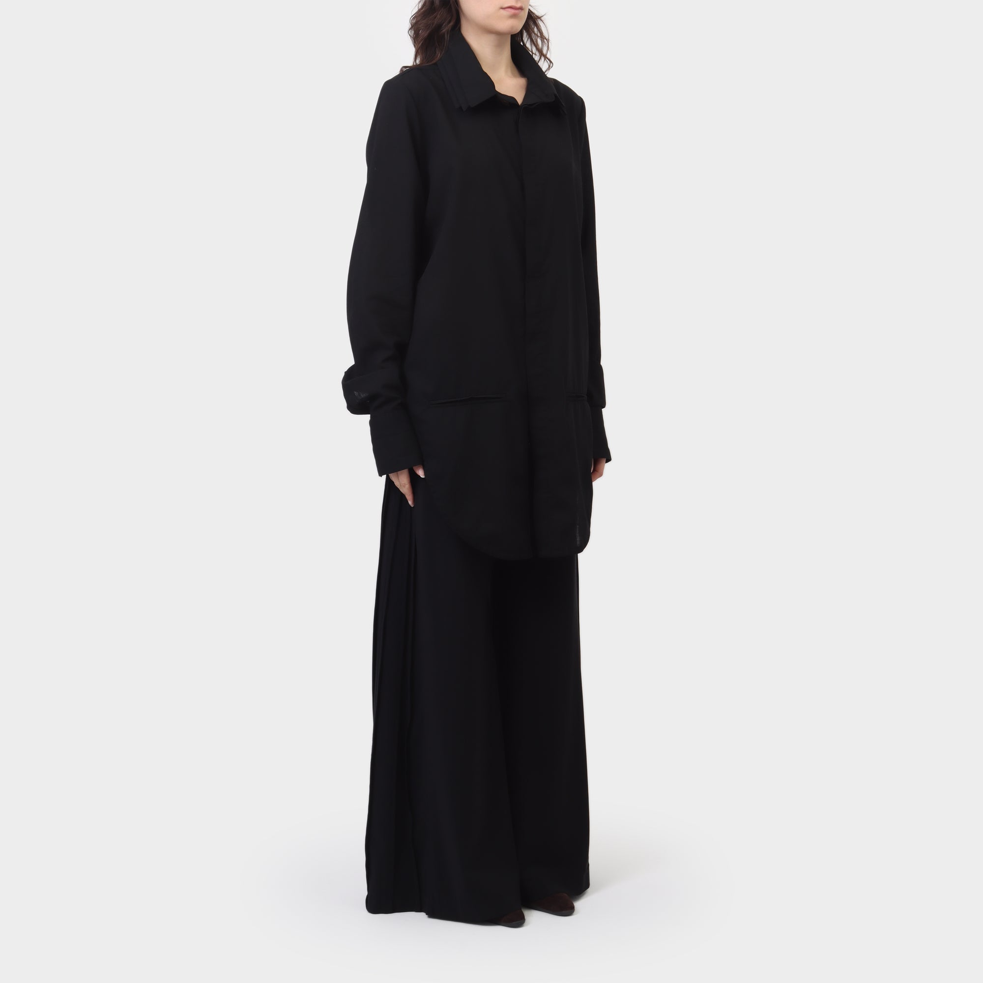 NomD Cropped Back Long sleeve with Removable Layered Collar