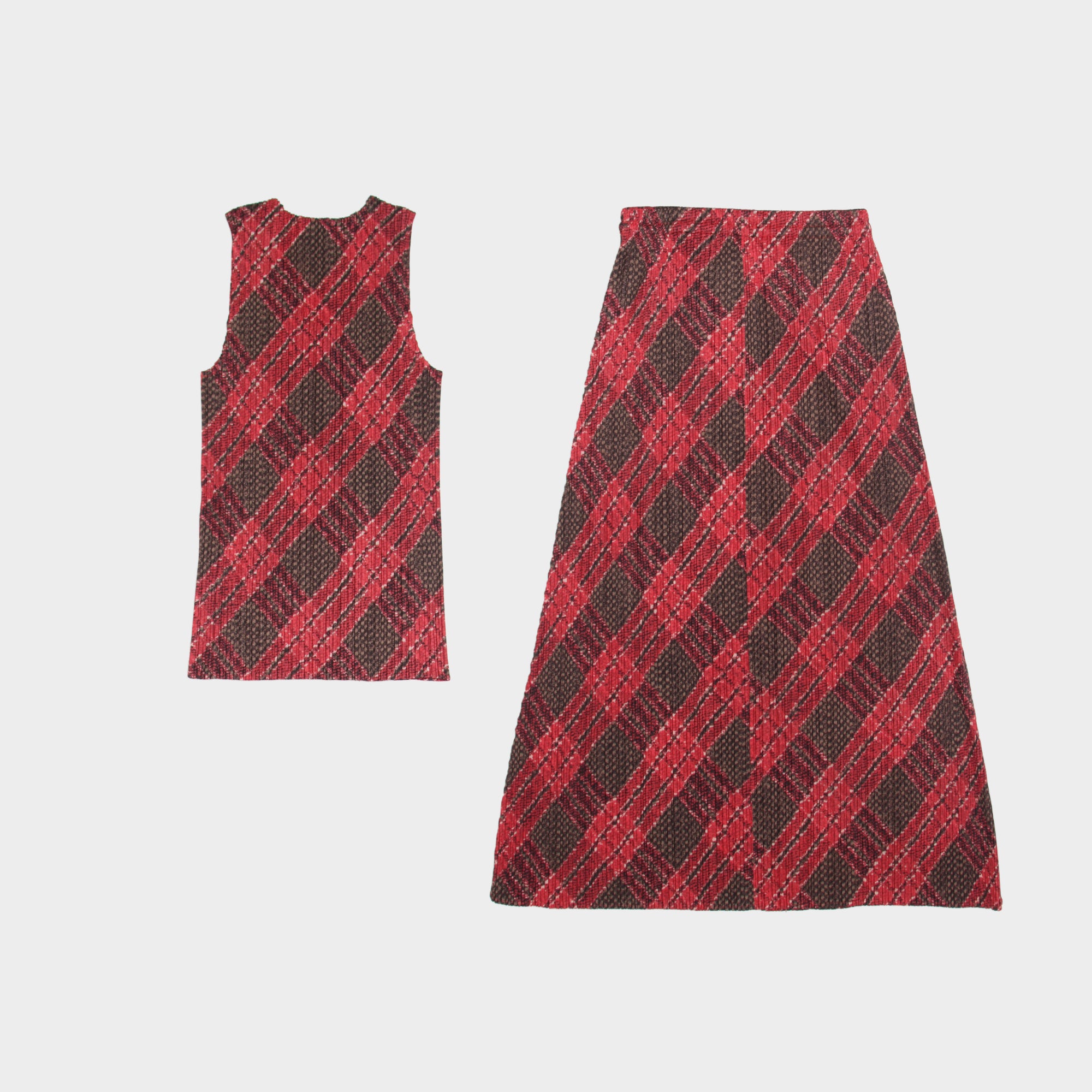 Pleats Please Set