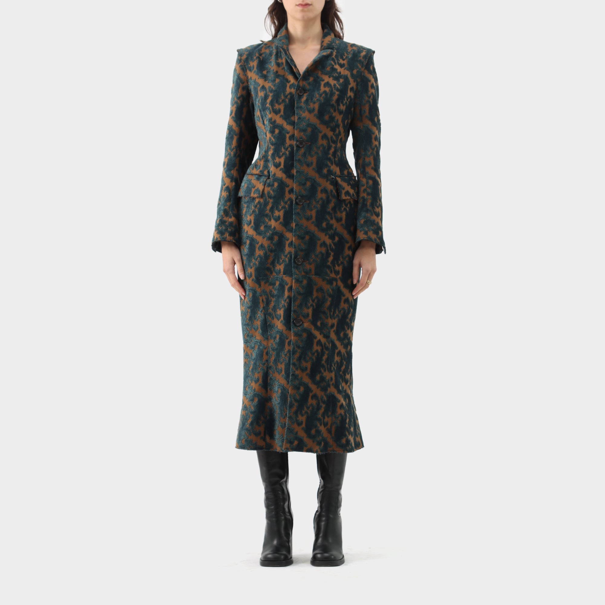 Undercover Velour Baroque Detachable Sleeves Coat