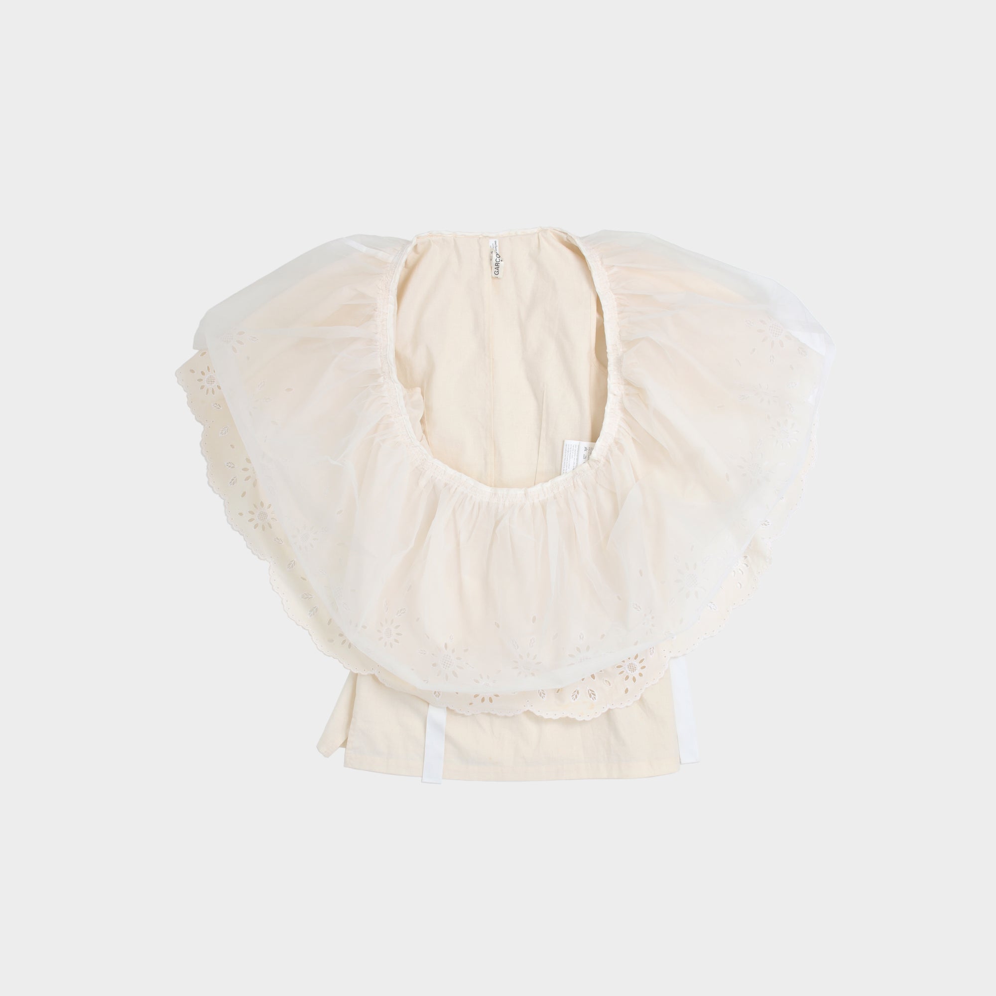 Comme des Garçons Ethnic Couture SS2002