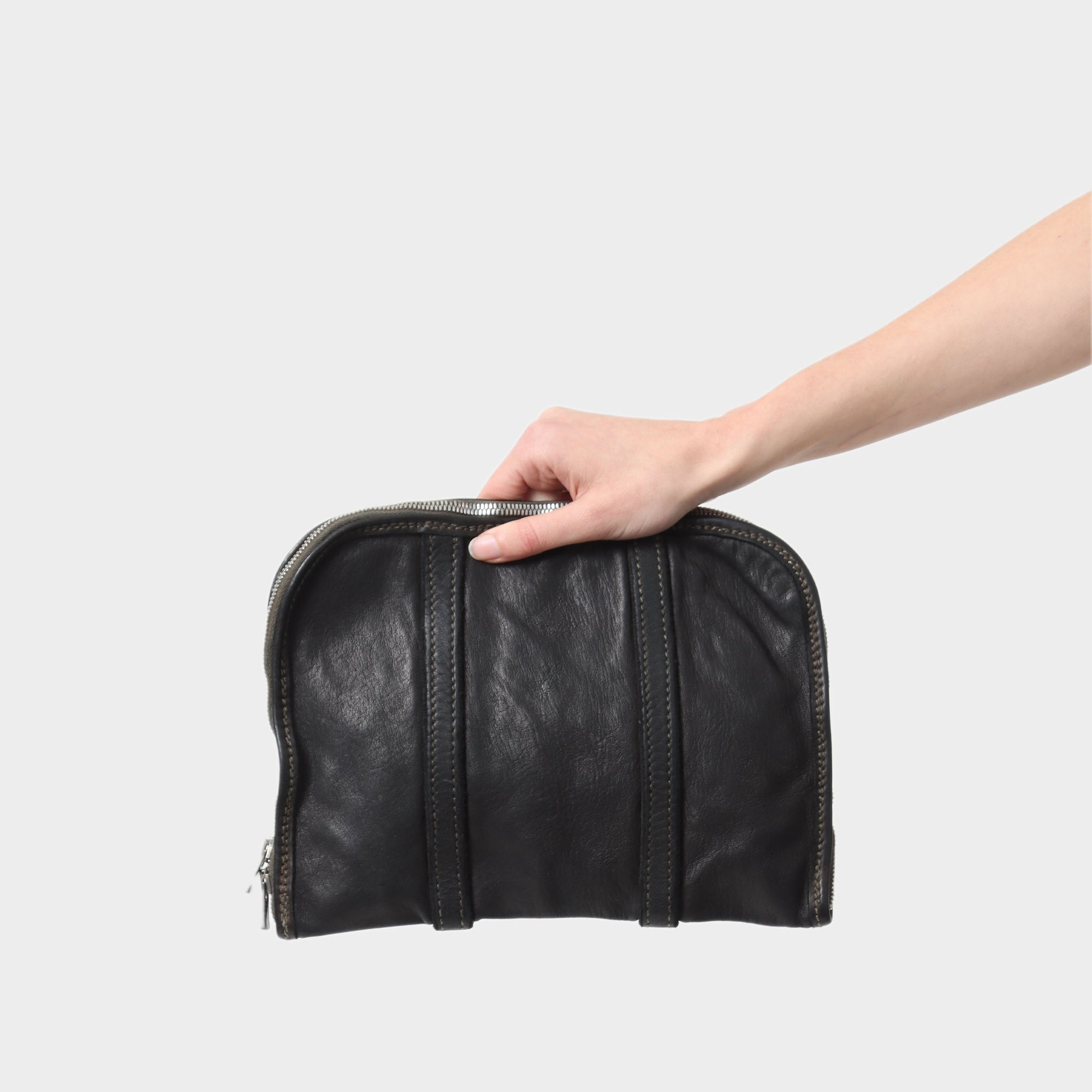 Guidi leather zip-around pouch