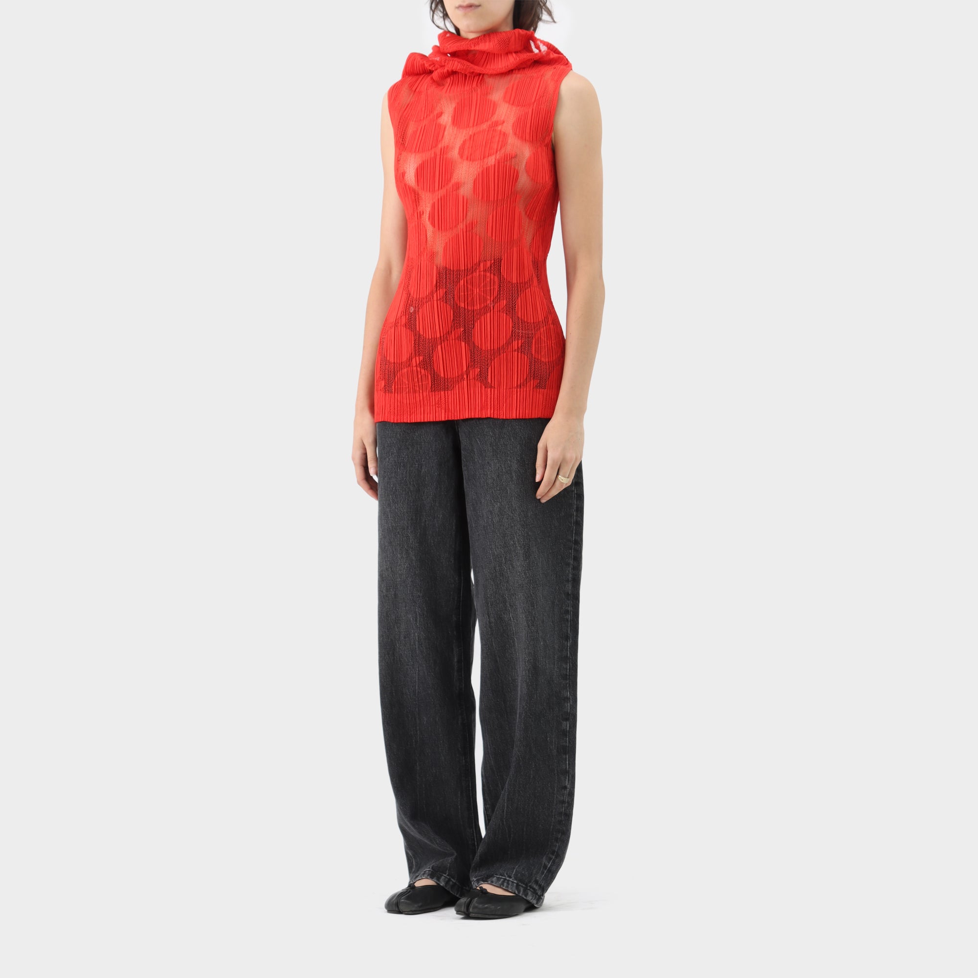 Pleats please High Collared Circle Net Pleated Top