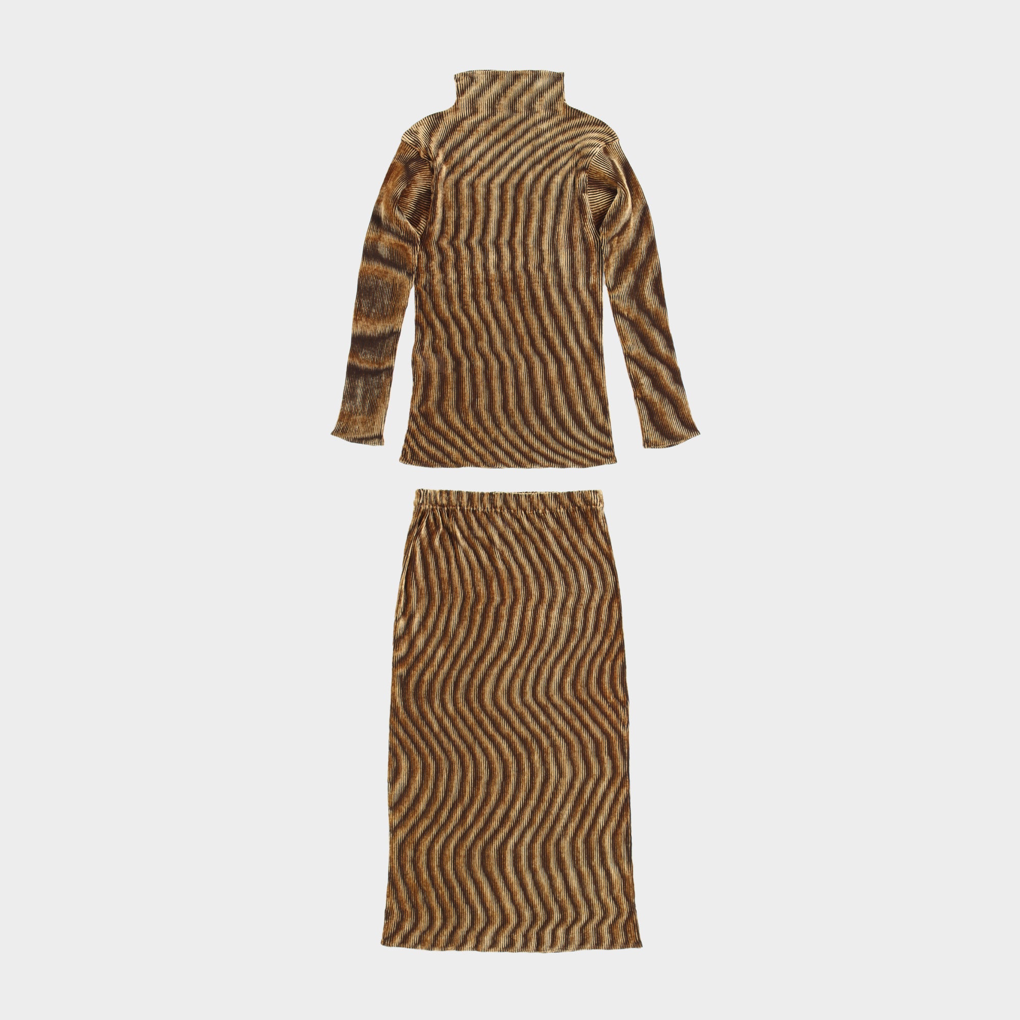 Issey Miyake Velour pleated set